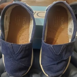 Toms Tiny 7